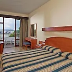 Leonardo Santa Eulalia * Santa Eularia des Riu