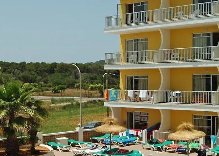 Leonardo Santa Eulalia Apartamento Santa Eulalia del Río