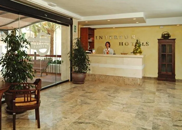 Leonardo Santa Eulalia Apartamento