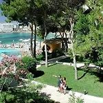 Leonardo Santa Eulalia Apartment