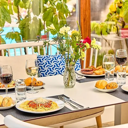 Leonardo Santa Eulalia *