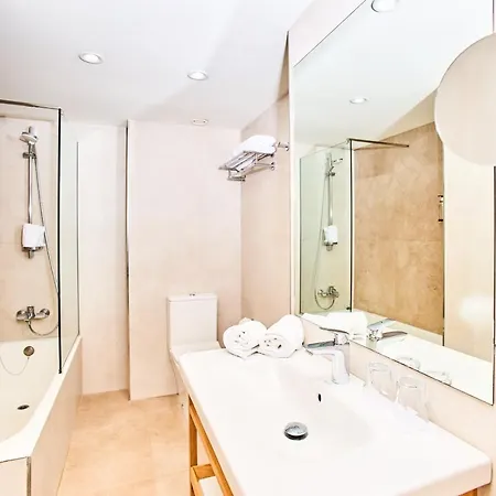 Leonardo Santa Eulalia Santa Eulària des Riu