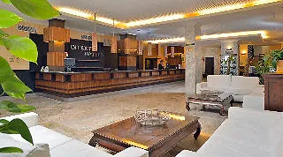 Leonardo Santa Eulalia Apartment *