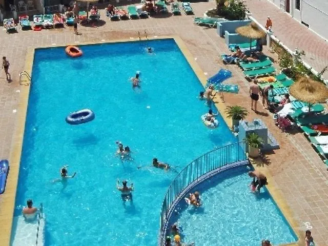 Leonardo Santa Eulalia Apartment