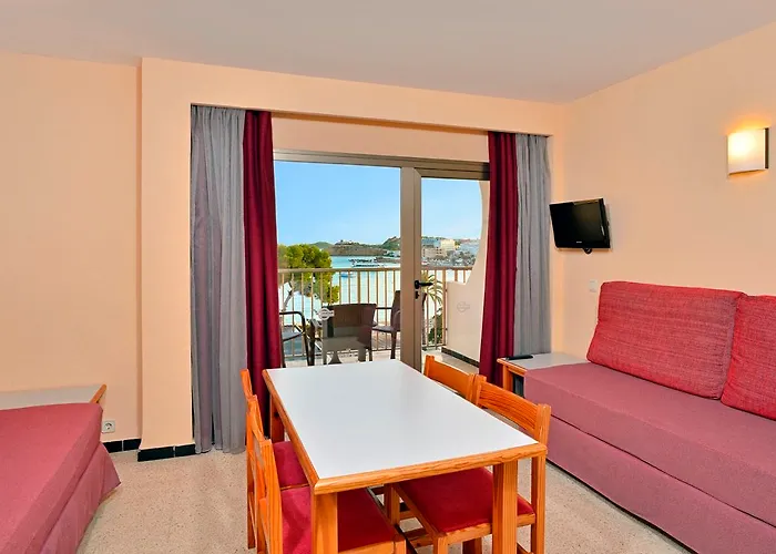 Leonardo Santa Eulalia Santa Eularia des Riu