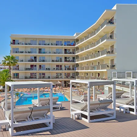 Leonardo Santa Eulalia Apartment